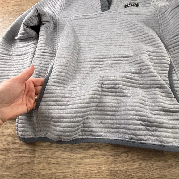 LL Bean Womens Airlight Knit Pullover Gray Quarter Snap Sweatshirt Size M Light - Picture 5 of 11